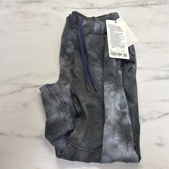 Lululemon City Sweat Jogger Medium M NWT - Picture 3 of 3
